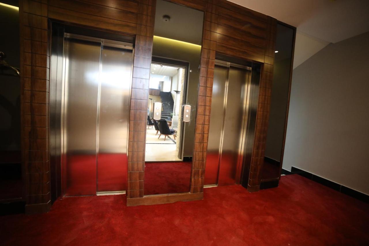 فندق صحارى الخليج Sahara Gulf Hotel Apartments Amman Extérieur photo