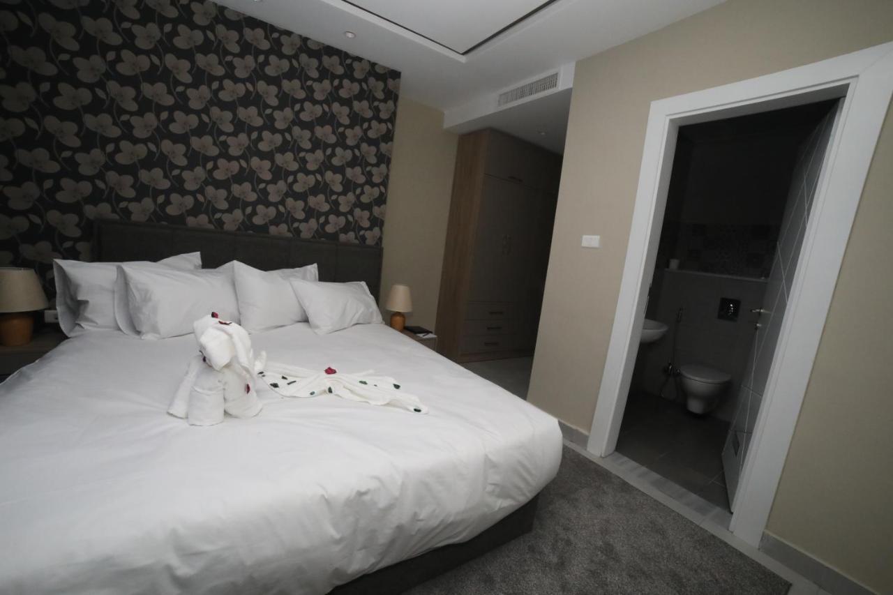 فندق صحارى الخليج Sahara Gulf Hotel Apartments Amman Extérieur photo