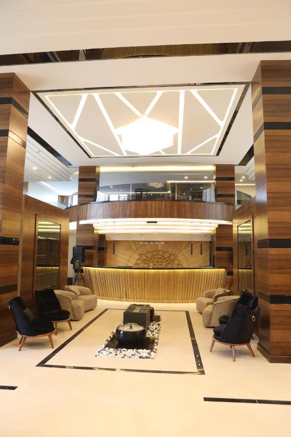 فندق صحارى الخليج Sahara Gulf Hotel Apartments Amman Extérieur photo