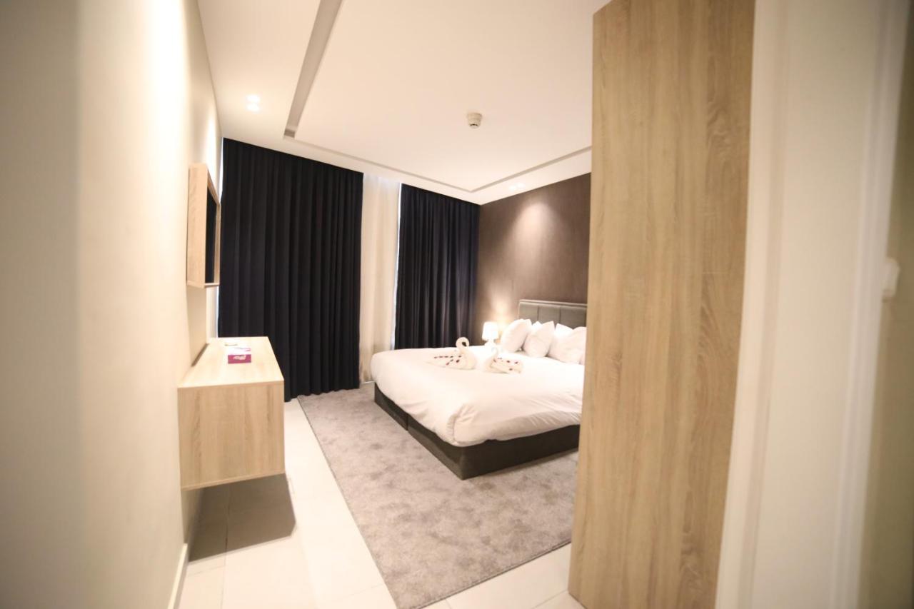 فندق صحارى الخليج Sahara Gulf Hotel Apartments Amman Extérieur photo