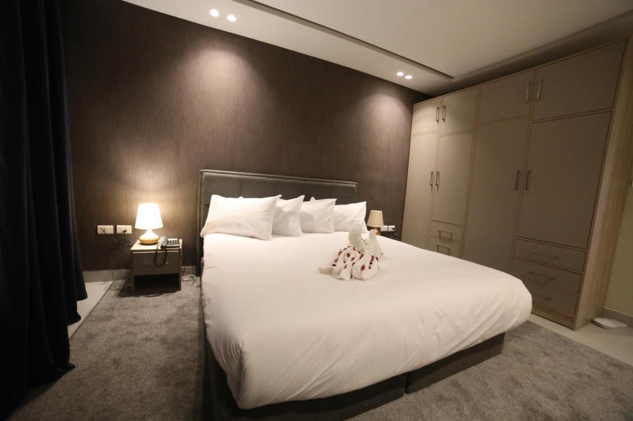 فندق صحارى الخليج Sahara Gulf Hotel Apartments Amman Extérieur photo