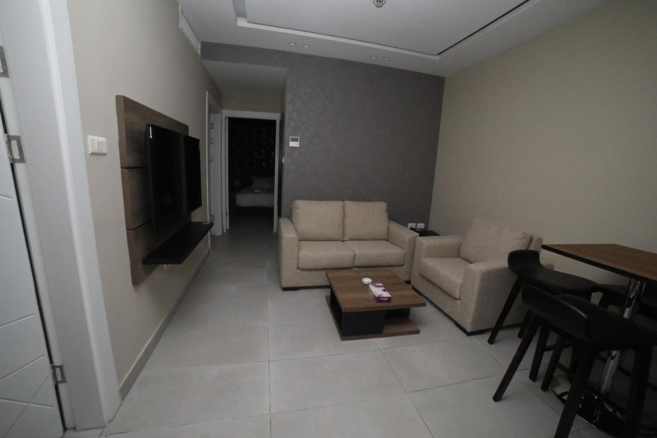 فندق صحارى الخليج Sahara Gulf Hotel Apartments Amman Extérieur photo